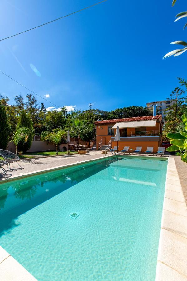 Rea'S Sea House Villa Kato Galatas Exterior photo