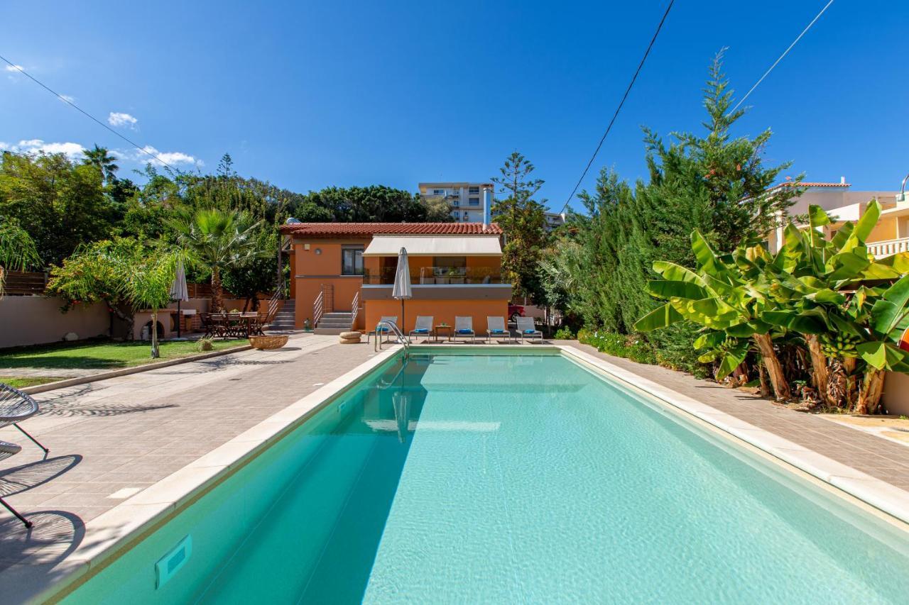 Rea'S Sea House Villa Kato Galatas Exterior photo
