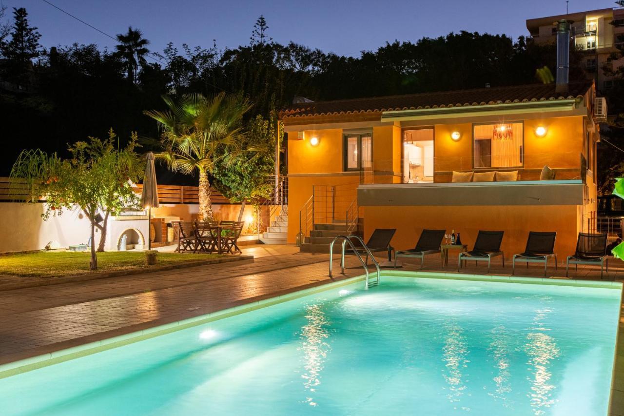 Rea'S Sea House Villa Kato Galatas Exterior photo
