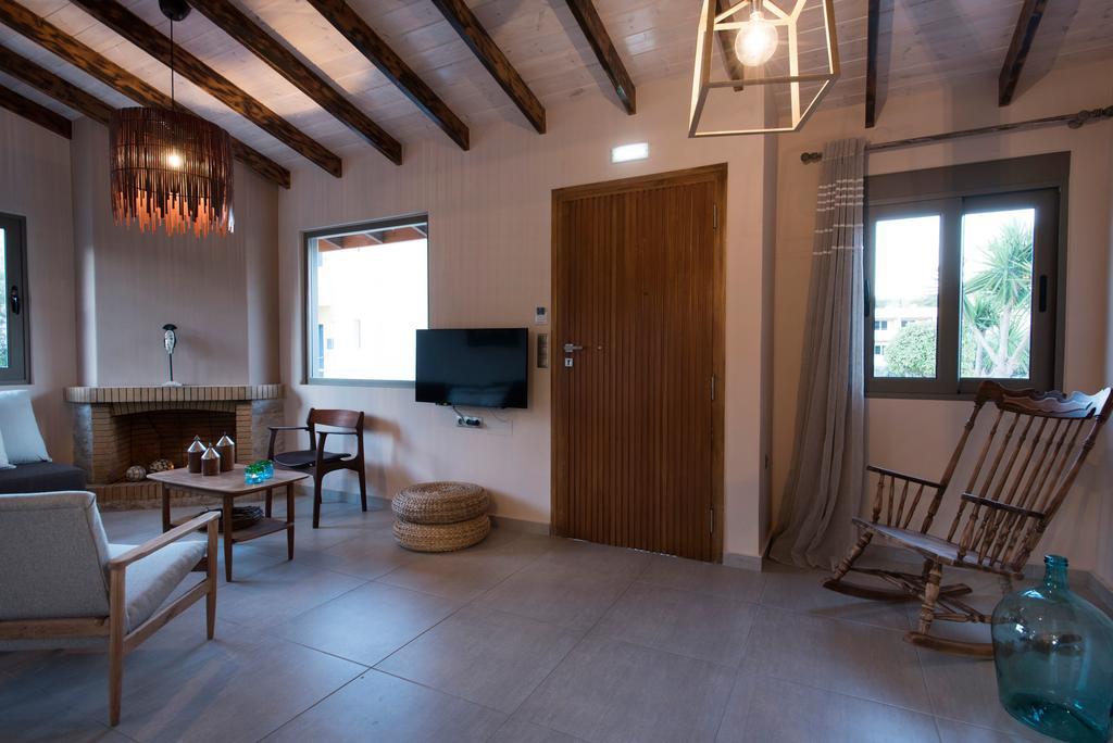 Rea'S Sea House Villa Kato Galatas Exterior photo